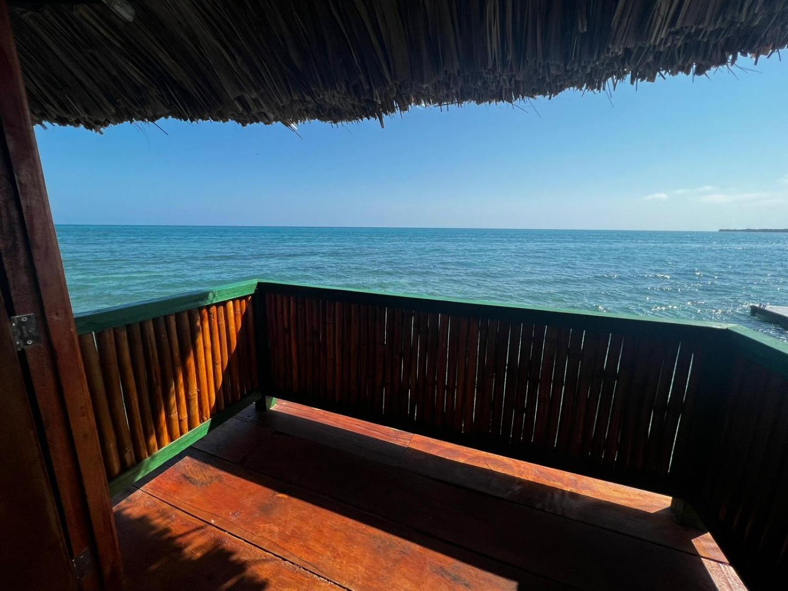 Hotel Puntanorte Tintipan Island Exterior foto