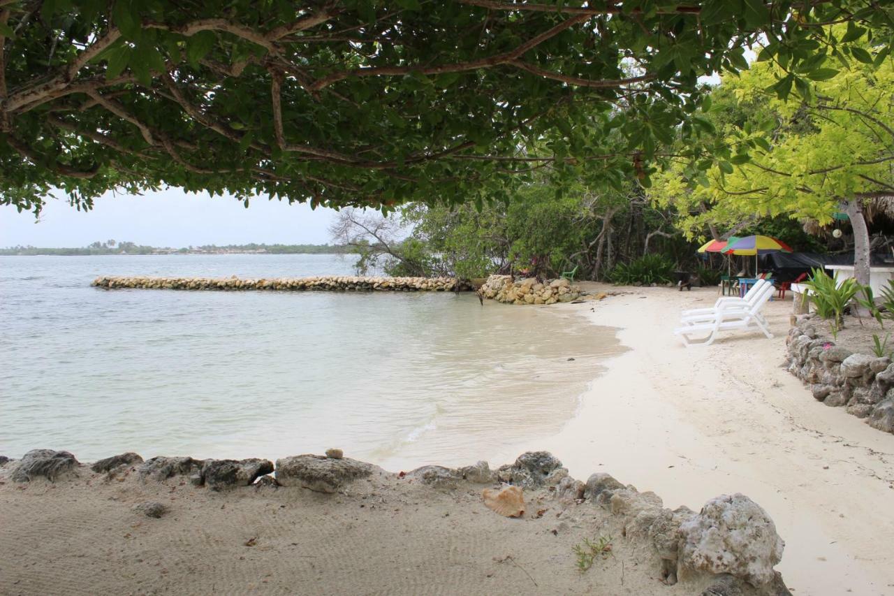Hotel Puntanorte Tintipan Island Exterior foto